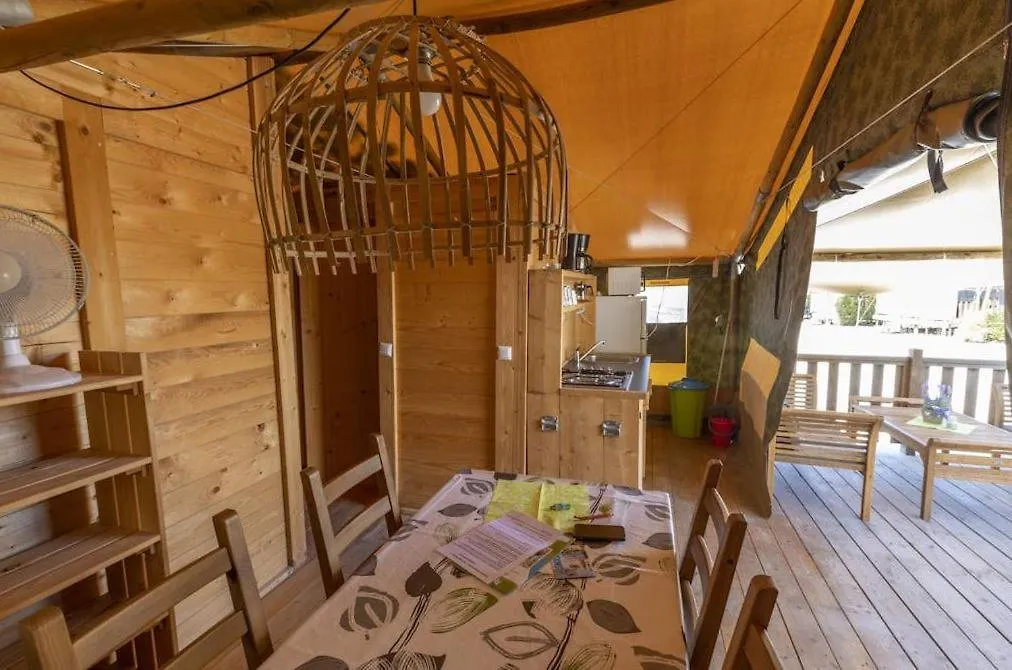 Vakantiepark Easyatent Safari Tent Polari Rovinj Kroatië